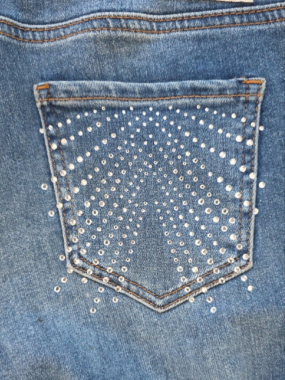 True Religion Women's Medium Blue Boyfriend Jeans with Side Embellishment - Picture 3 of 12